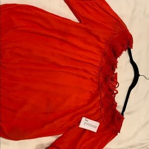 Off shoulder riley top